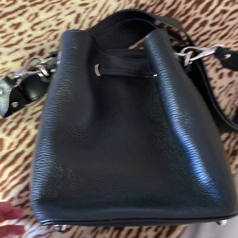 Valentino Studded Leather Shoulder Bag - like new! - Picture 4 of 5